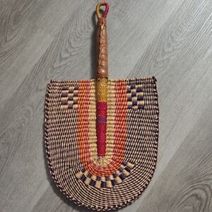 Handwoven Multicolor Straw Fan Bag with Leather Handle